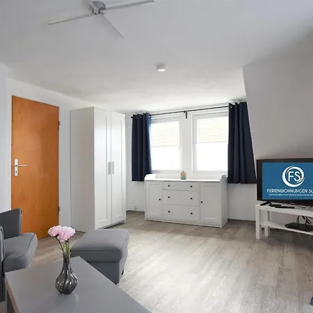 Apartment In Huus Grube